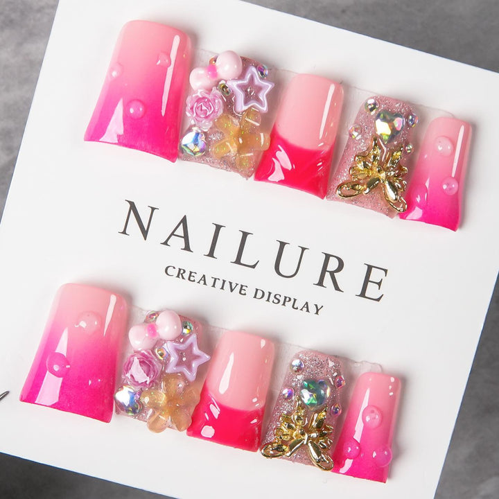 Dekorative Nagelspitzen