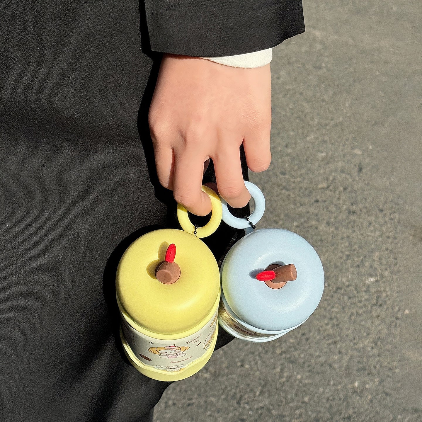 Damen tragbare Kaffeetasse mit kreativem Deckel Karnz