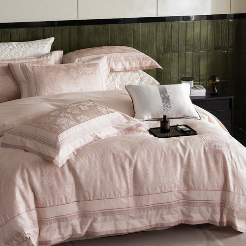 Luxuriöses Jacquard-Baumwollsatin-Bettwäsche-Set mit floralem Relief und Zierkissen