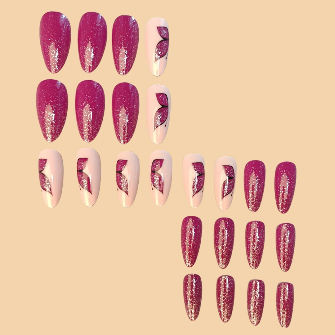 Elegante Glitzer-Schmetterling-Nagelkunst Karnz