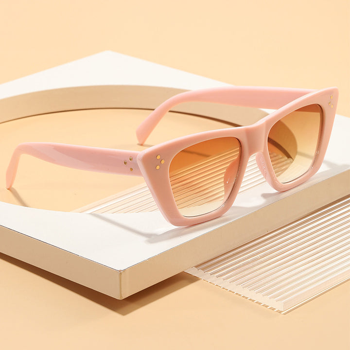 Damen modische Cat-Eye Sonnenbrille mit UV-Schutz und stilvollem Design Karnz