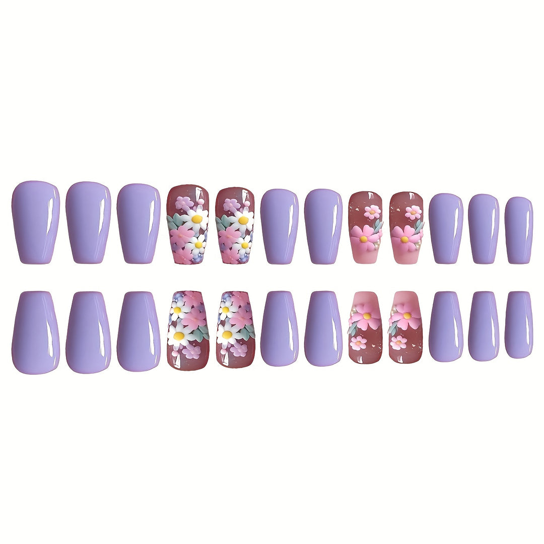 Blumen-dekorierte Press-On-Nail-Art Karnz
