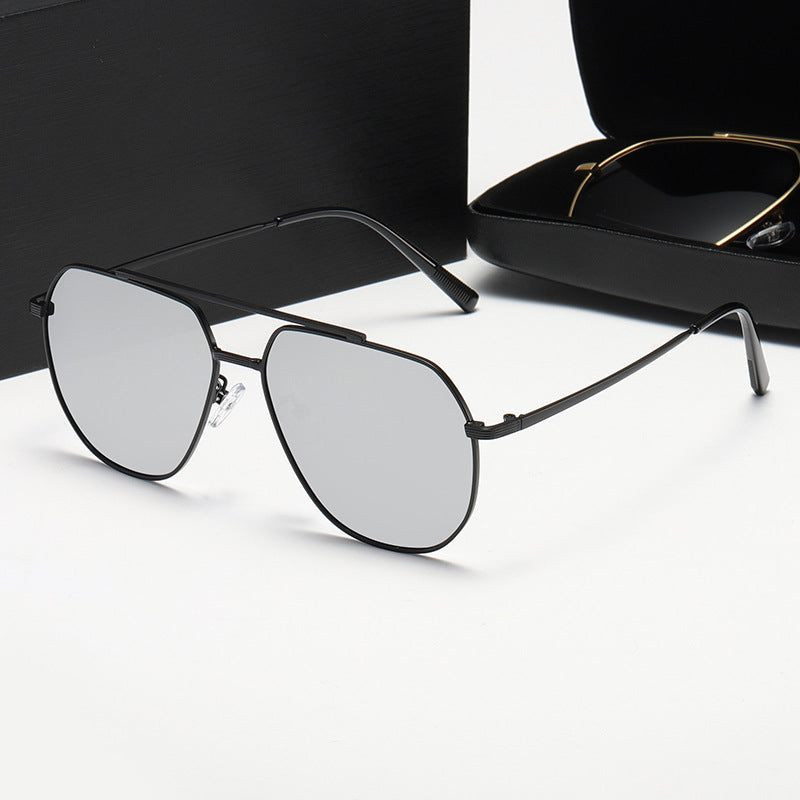 Damen stilvolle Sonnenbrille mit innovativem Metallrahmen Karnz