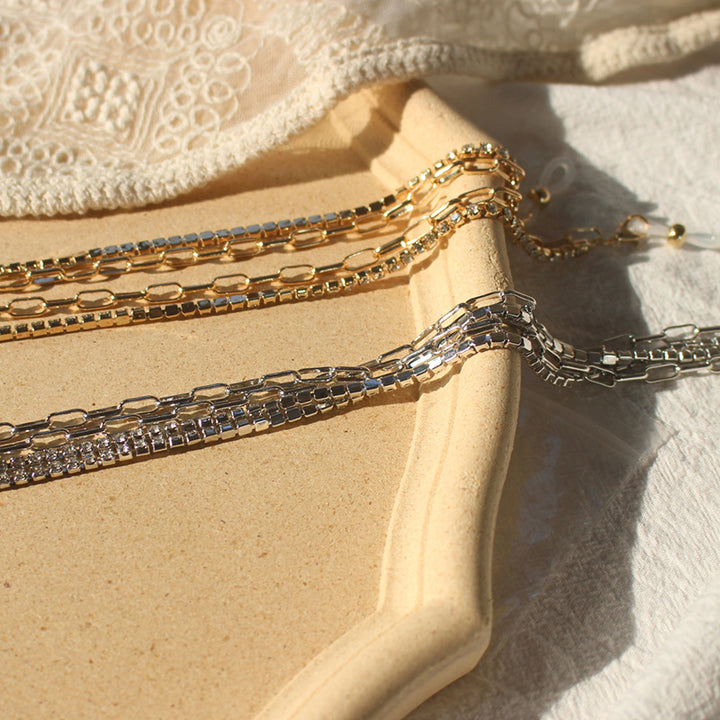 Elegantes Schmuckband Karnz