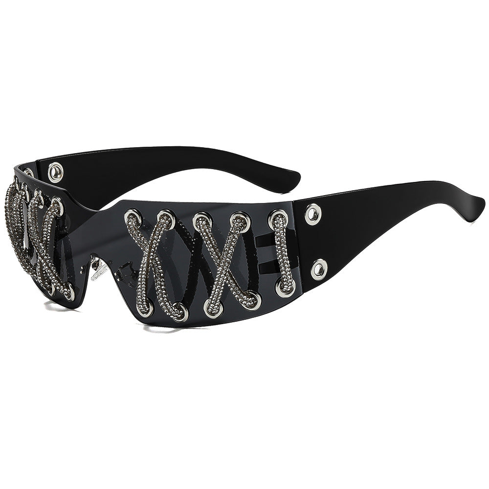 Damen futuristische Design-Sonnenbrille mit einzigartigem Dekor Karnz