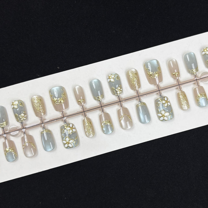 Blumenmuster Press-On Nagelset Karnz