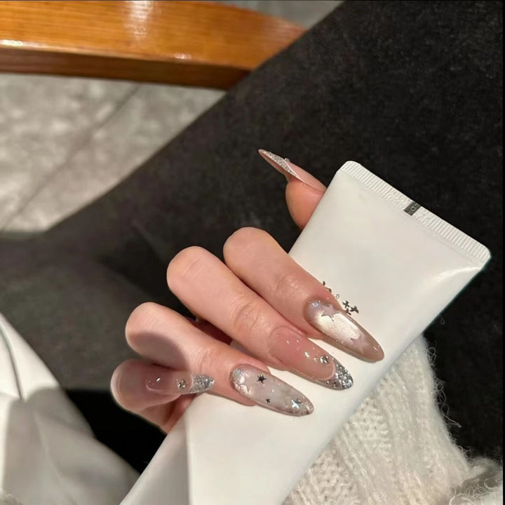 Nagelkunst Schönheit