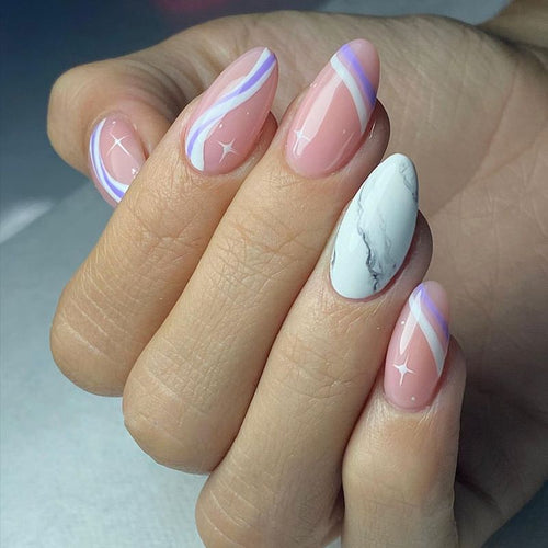 Künstlerisches Press-On Nagelset mit abstrakten Marmor- und Verlaufsdesigns Karnz