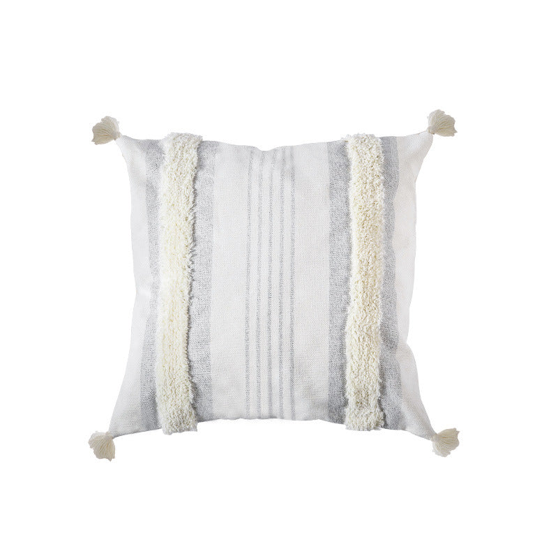 Quadratischer dekorativer Kissenbezug mit Bouclé‑Borten, Quasten und verdecktem Reißverschluss