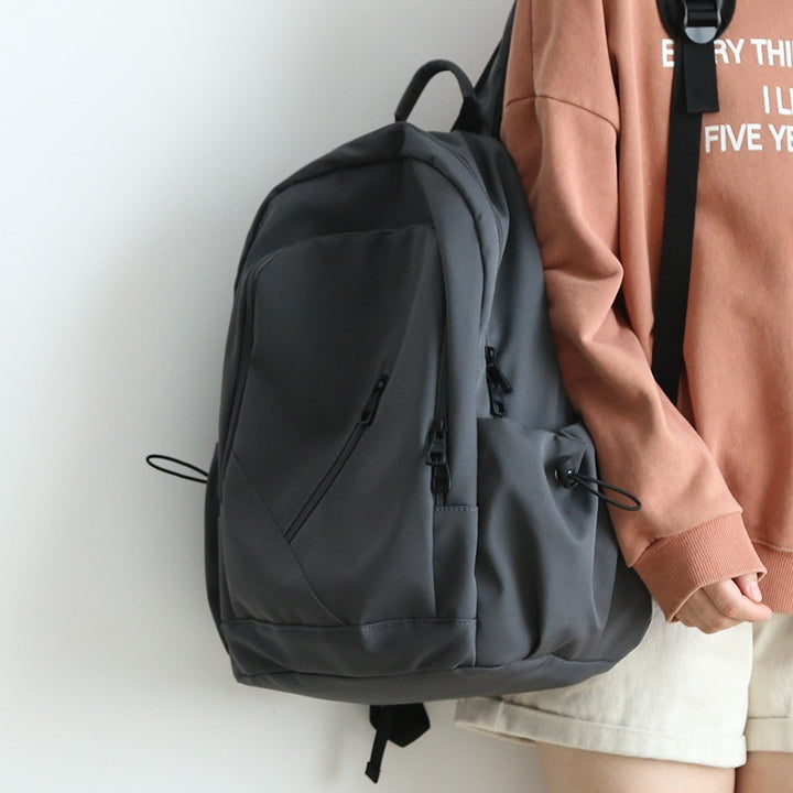 Sport-Rucksack mit Ergonomischen Polsterungen und Intelligenten Fächern Karnz