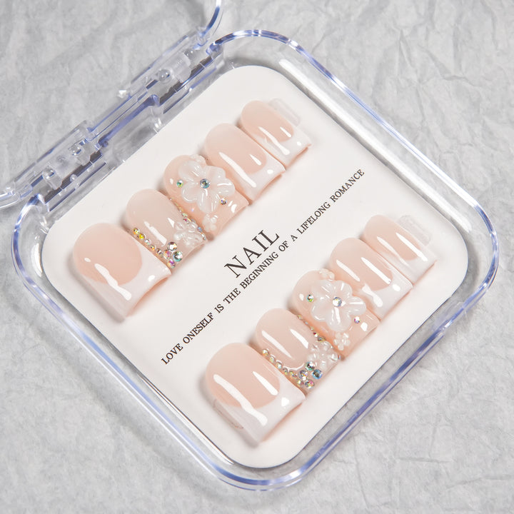 Dekorativer Luxus Press-On Nagelset