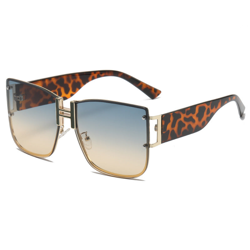 Damen Sonnenbrille im eleganten Design mit hochmodernen, organischen Gläsern Karnz