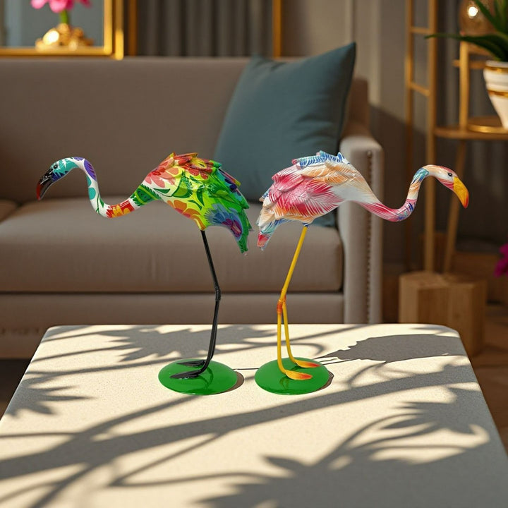 Künstlerisch gestaltete Flamingo Skulptur Karnz