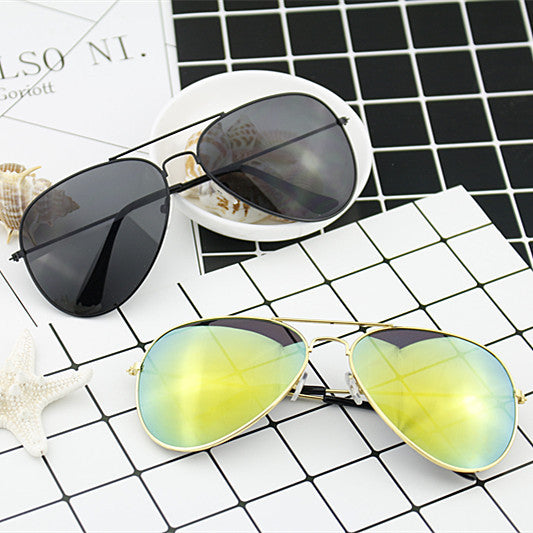 Damen moderne Piloten-Sonnenbrille mit farbverlaufendem Linsen-Design Karnz