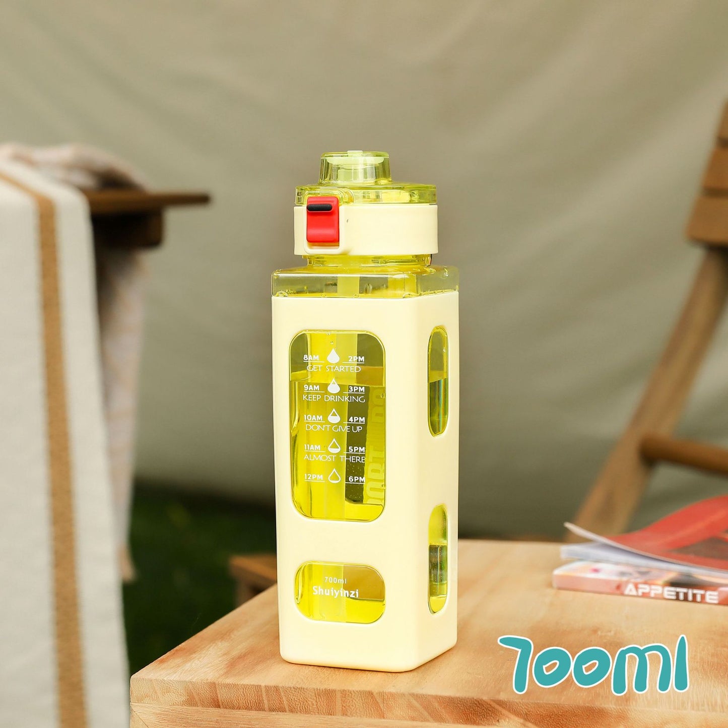 Damen Trinkflasche mit integrierter Zeitmarkierung und Strohhalm Karnz
