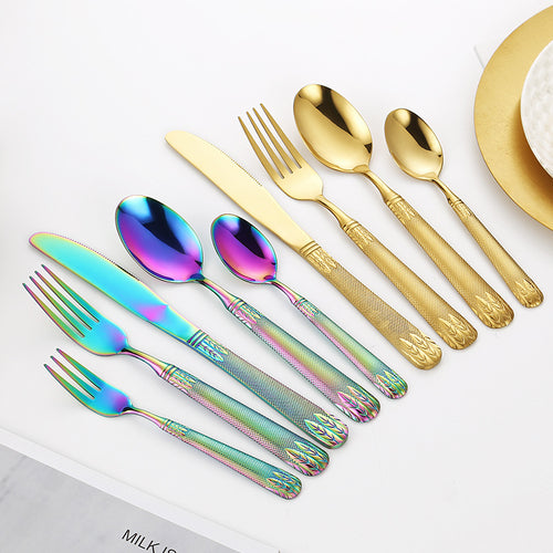 Eleganter Teelöffel mit Kunstvollem Griffdesign Karnz