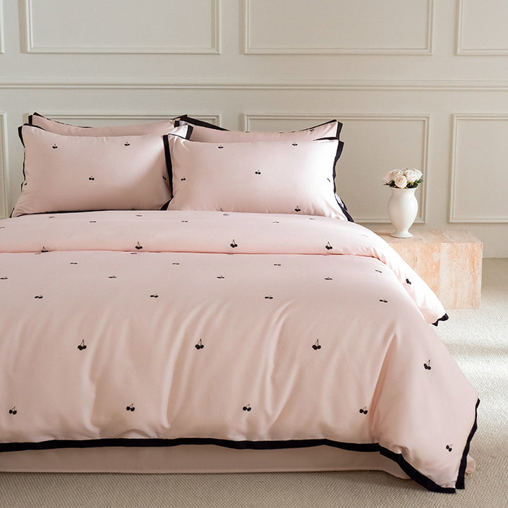 Bestickte Kirsche Baumwoll-Satin Bettbezug Set mit Kontrast Paspelrand