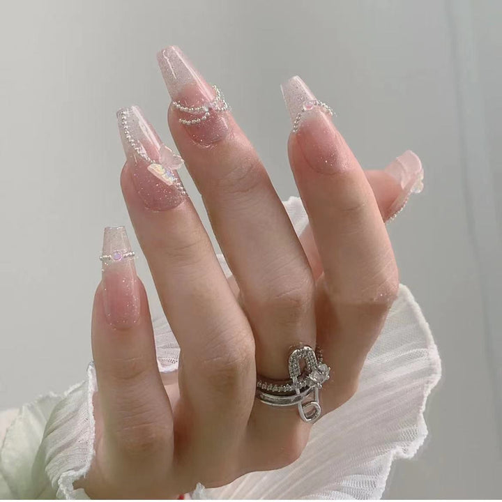 Dekoratives Press-On Nagelset mit Kristallakzenten