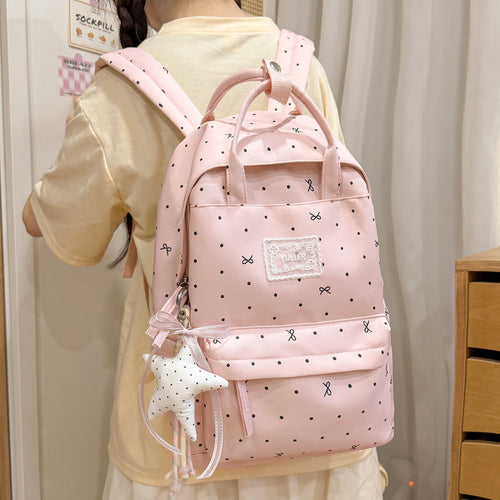 Stylischer gepunkteter Rucksack Karnz