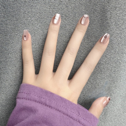 Charakter-Themen Press-On Nagelkunst Set