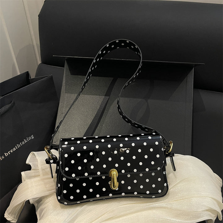 Punkte Patentleder Umhängetasche