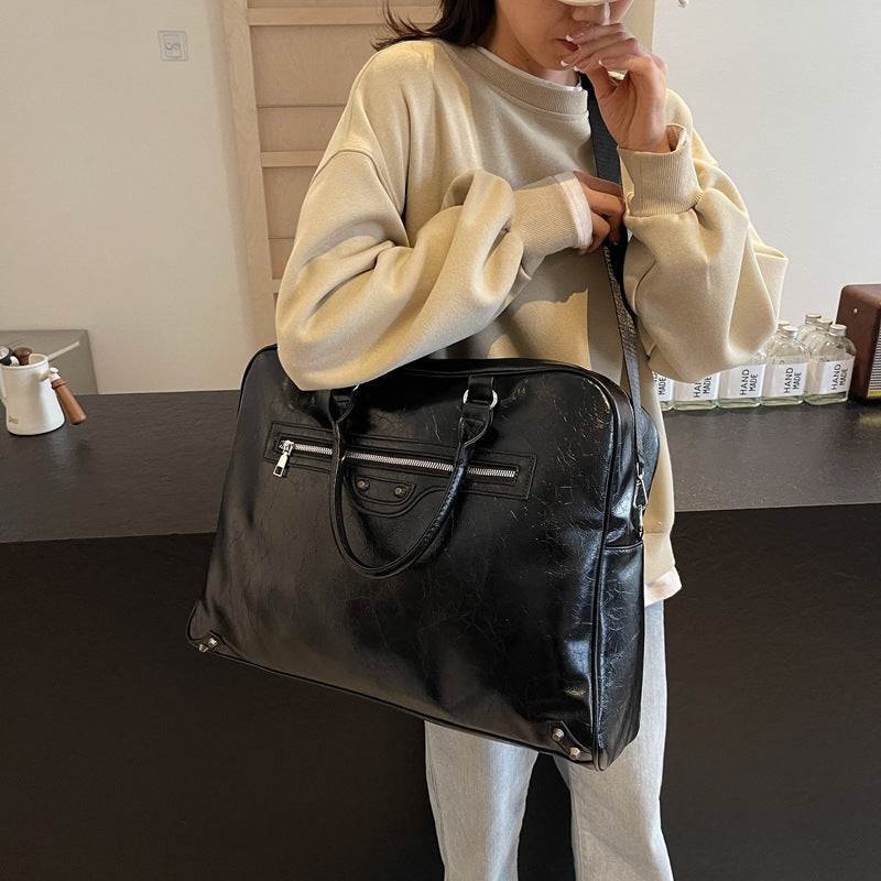 Luxuriöse vintage-inspirierte Leder-Duffle- Tasche Karnz