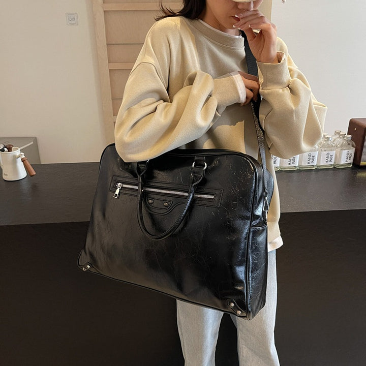 Luxuriöse vintage-inspirierte Leder-Duffle- Tasche Karnz