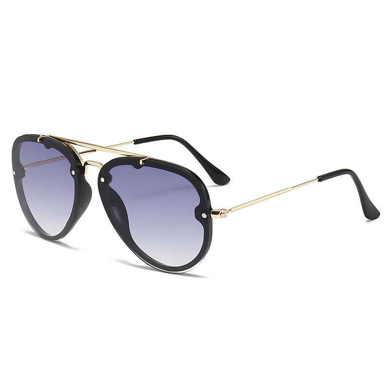 Damen extravagante Sonnenbrille mit stilvollem Rahmen und UV-Schutz Karnz