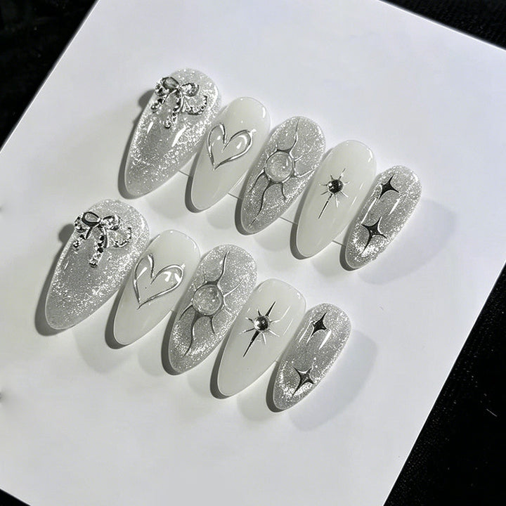 Glitzerndes dekoratives Press-On-Nagelset Karnz