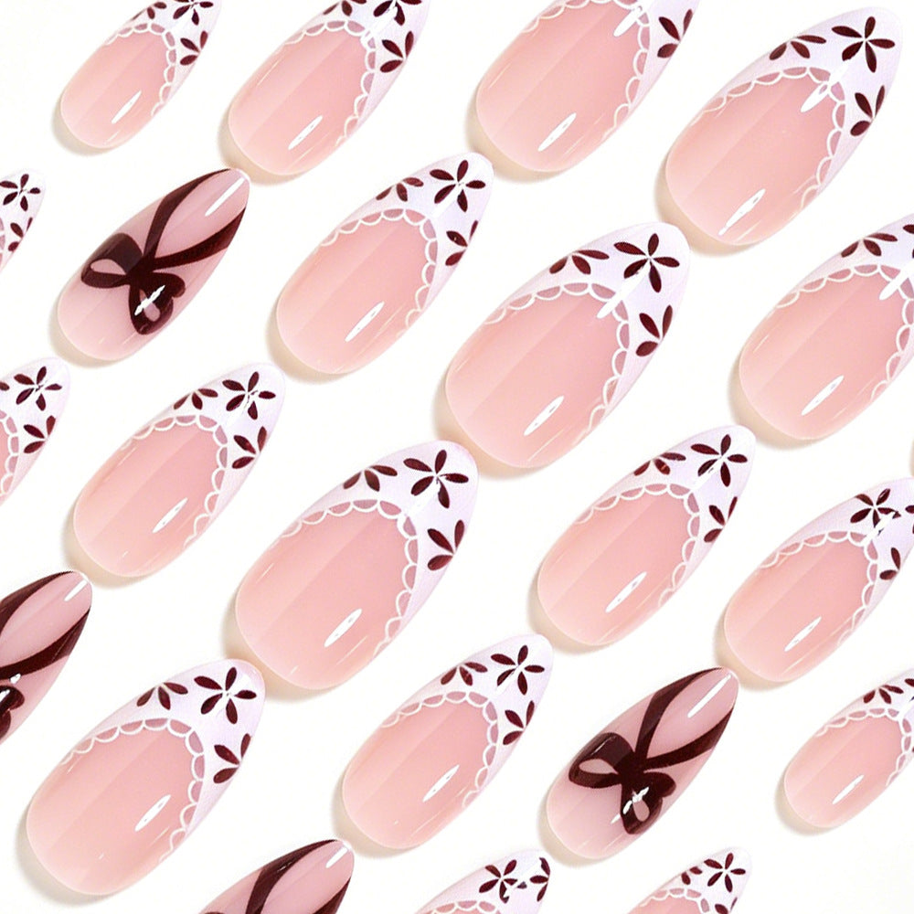 Elegante florale Akzent Press-On Nail Art Karnz
