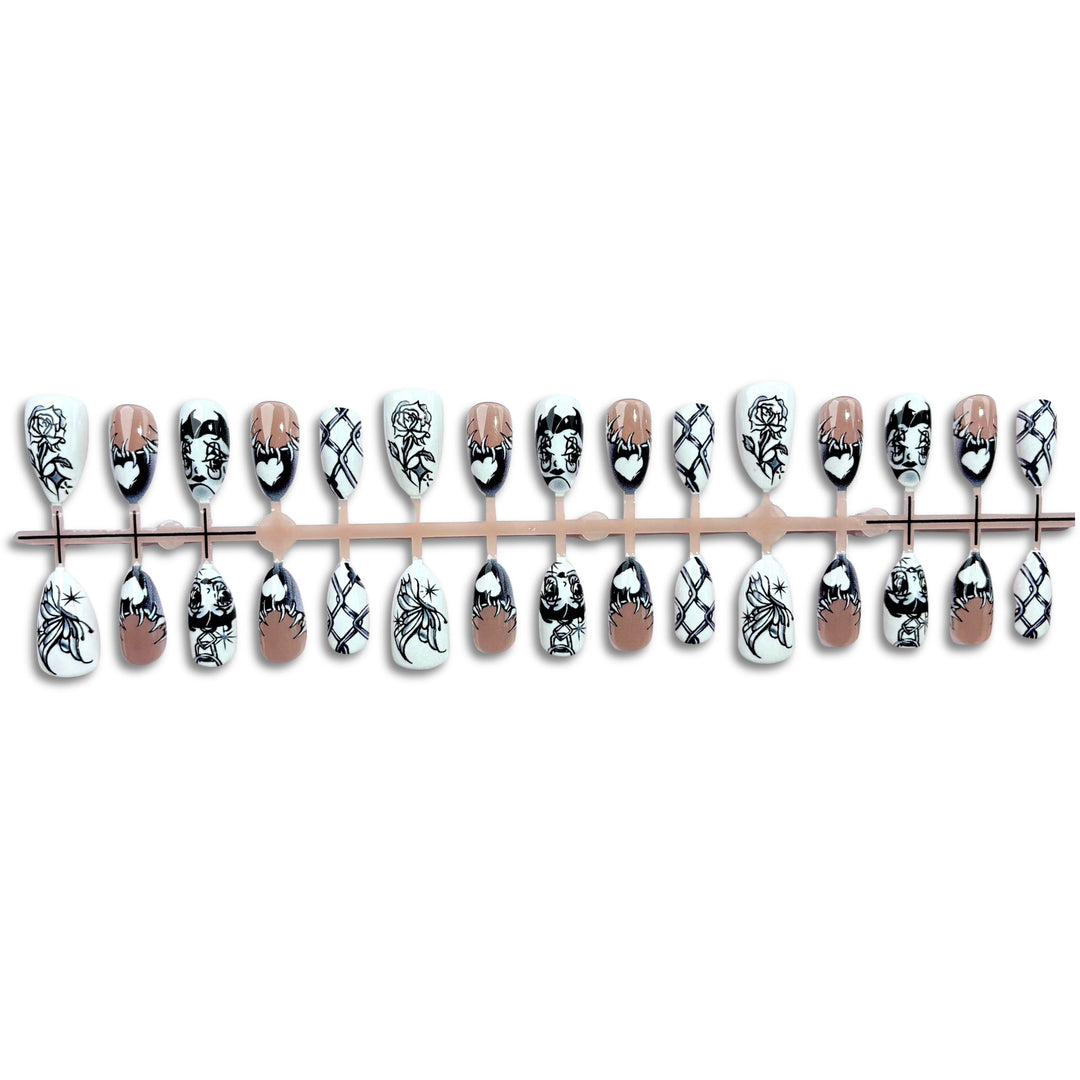 Künstlerisches Press-on Nagelkunst-Set mit einzigartigen grafischen Designs