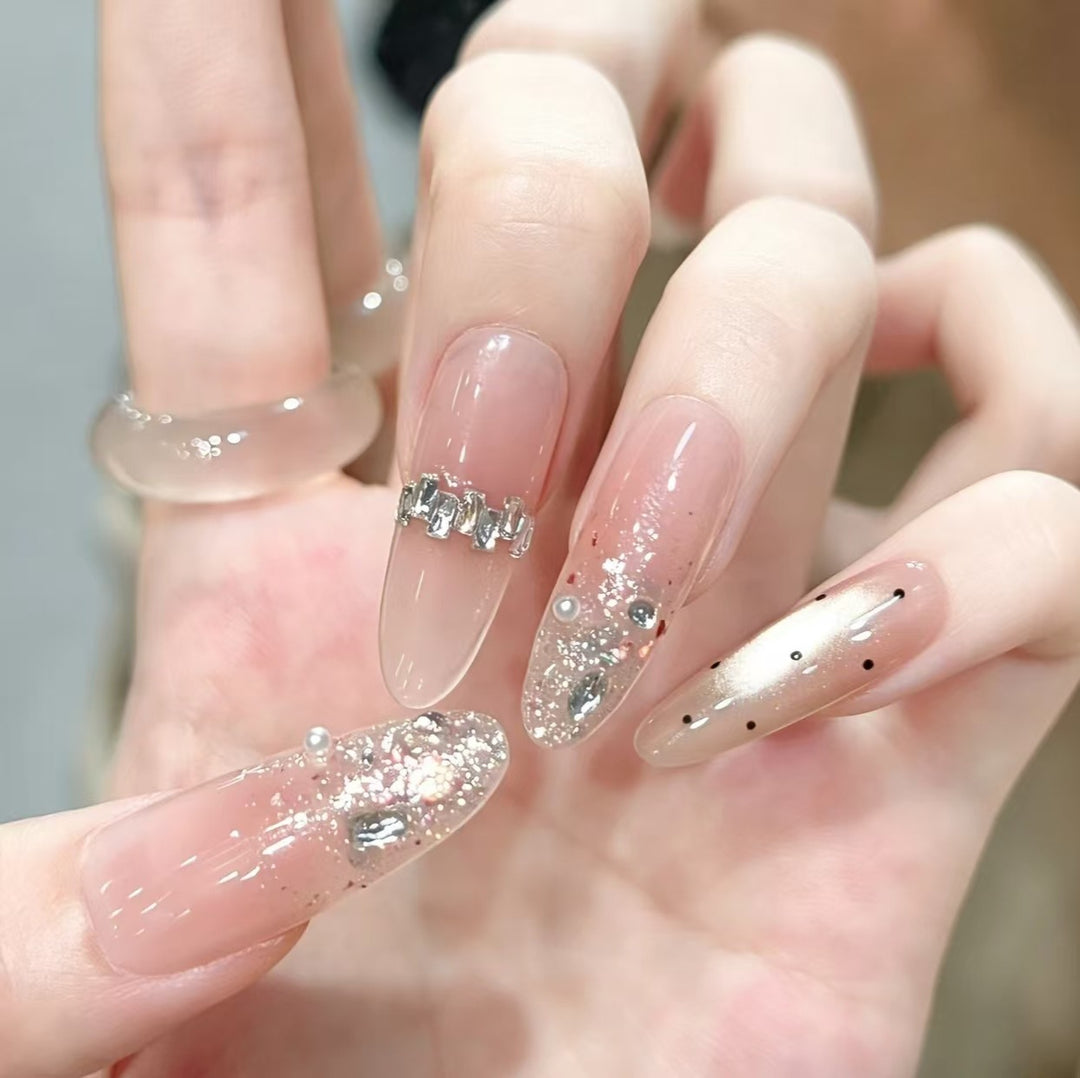 Elegante Press-On Nagelverlängerungen