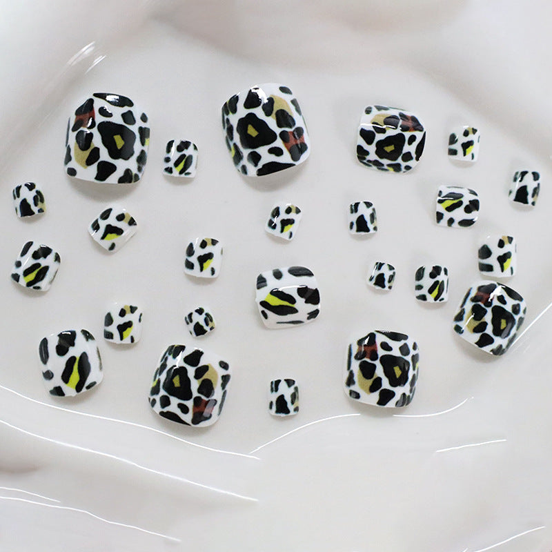 Animal Print Nagelkunst Karnz