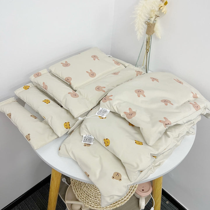Polster-Set für Hochstuhl für Babys mit abnehmbarem Teddy-Applikation