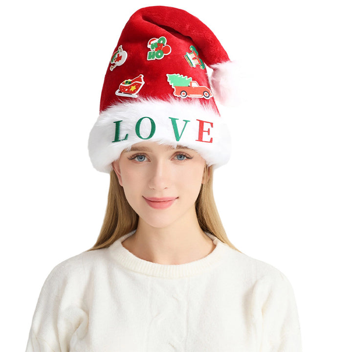 Weihnachtsmütze mit Lichtern und Applikationen