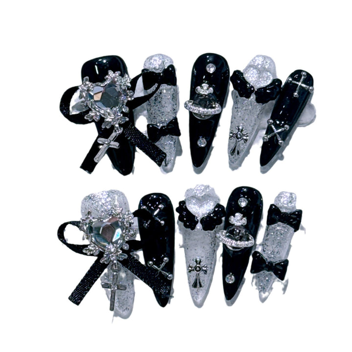 Ornate Gothic-Themen Press-On Nagelkunst Set