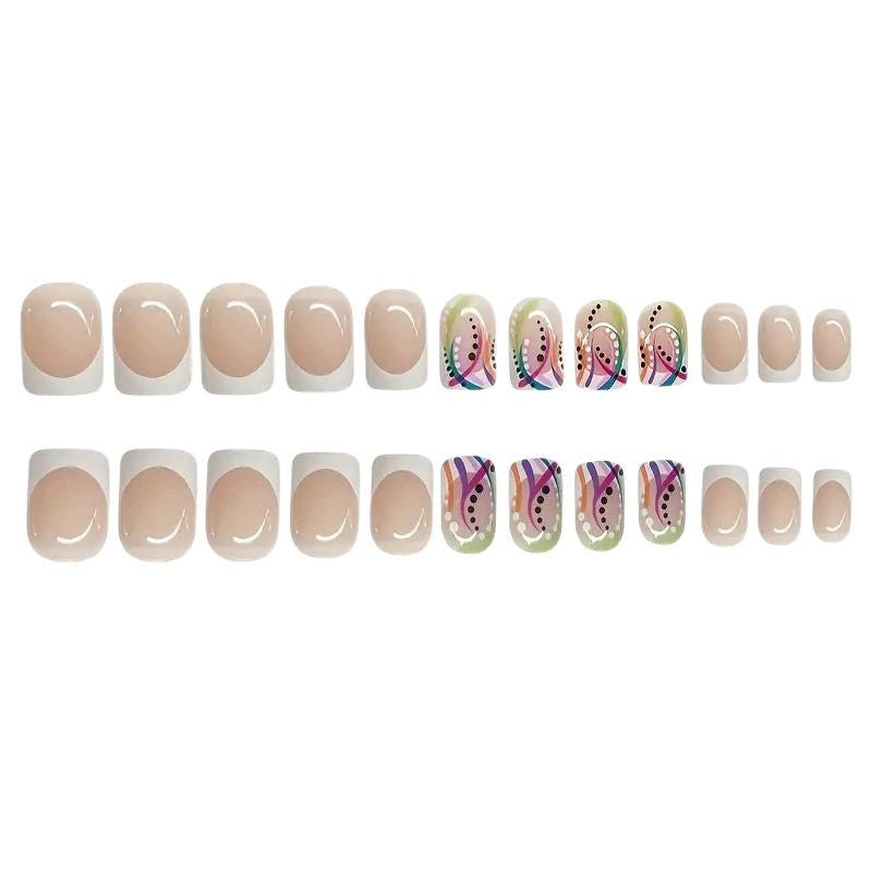 Künstlerische geometrische Nagelverlängerungen Karnz