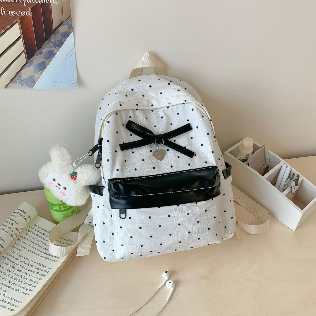 Stylischer gepunkteter Rucksack