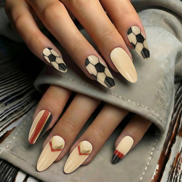 Kreative Fußball Nagelkunst Karnz