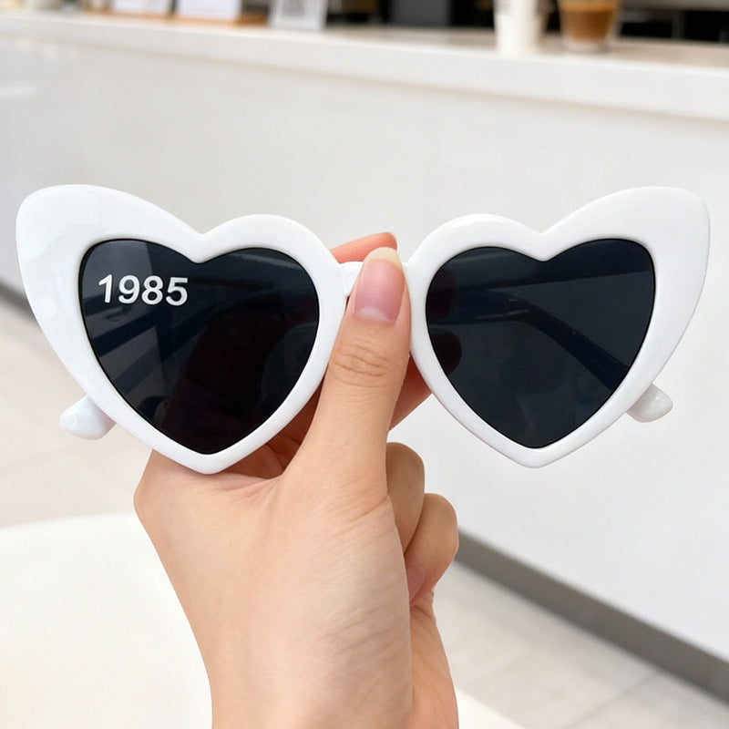 Stylische Herzrahmen-Sonnenbrille Karnz