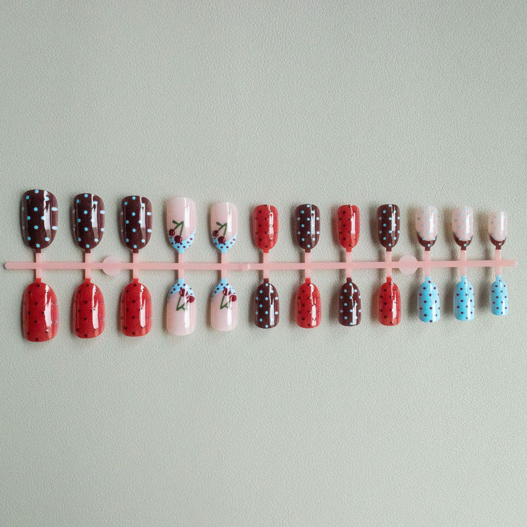 Künstlerisches Kirsch-Themen-Nagelkunst-Set