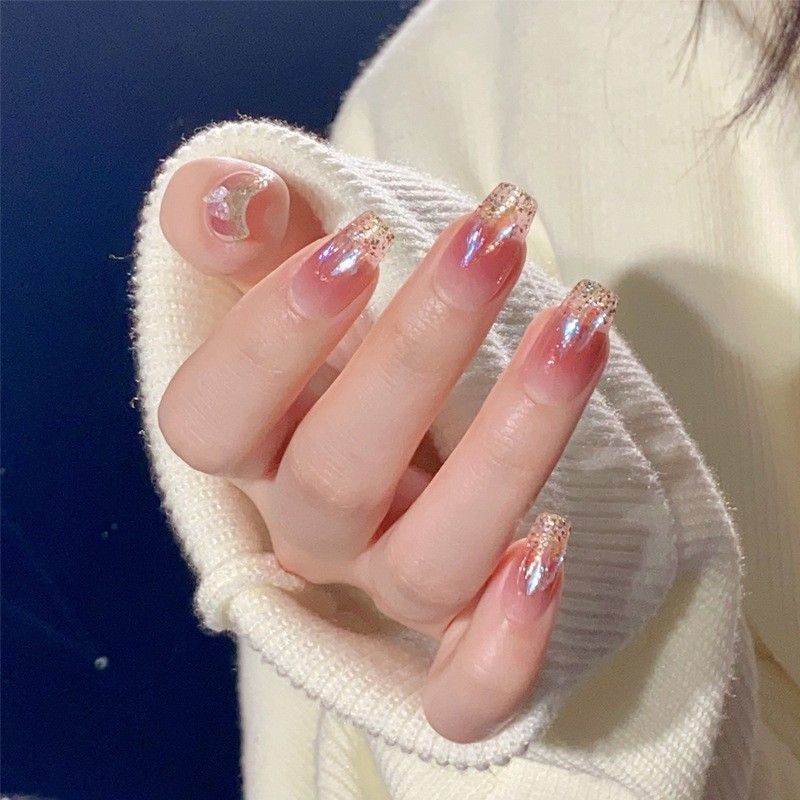 Glitzer Farbverlauf Nageltipps Karnz