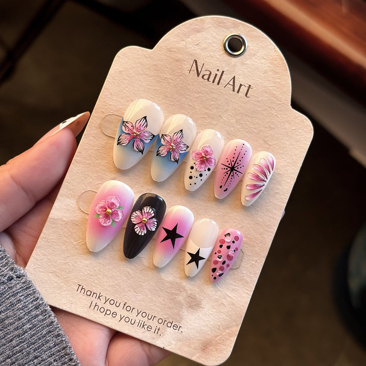 Dekorative Press-On Nagelkollektion Karnz