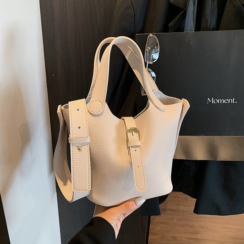 Elegante strukturierte Tasche Karnz
