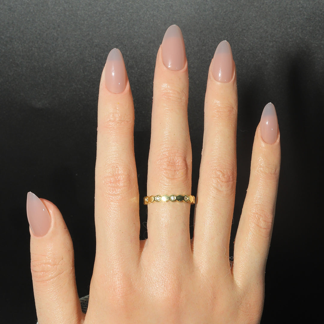 Elegantes Gel Press-On-Nagelset Karnz