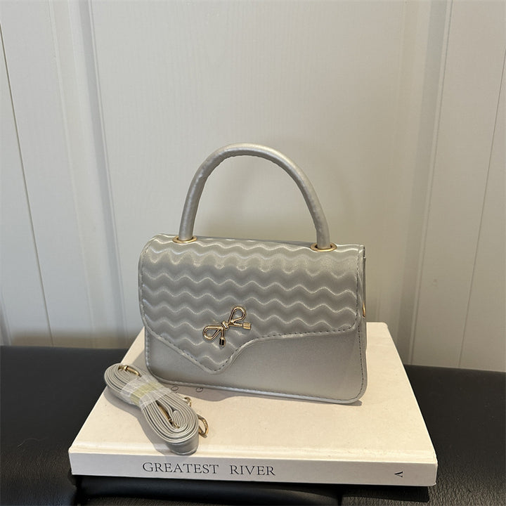 WoChic Texturierte Handtasche Karnz