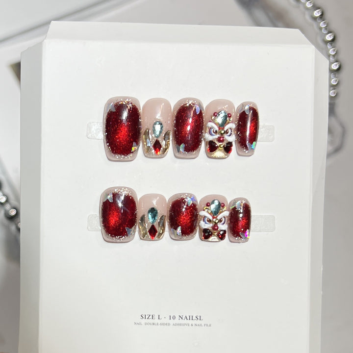 Künstlerisches Press-On-Nagelset mit elegantem floralen Design Karnz