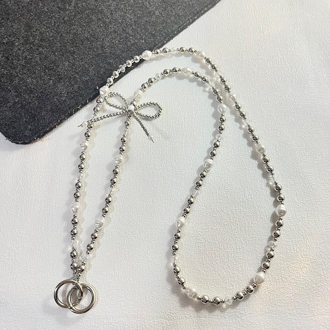 Elegante Halskette aus Mischmaterial Karnz