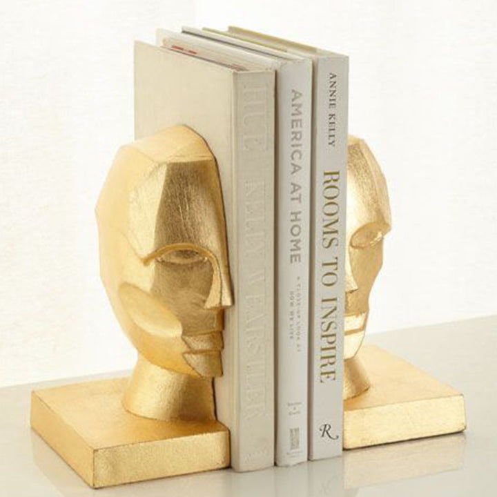 Eleganter skulpturaler Kerzenhalter