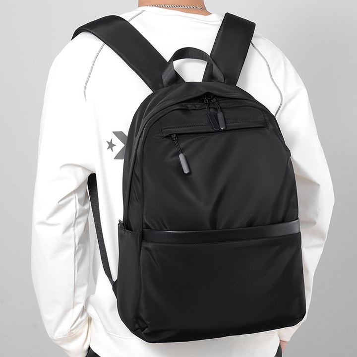 Moderner Funktionaler Rucksack Karnz
